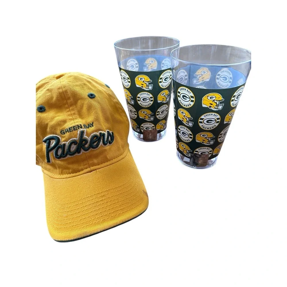 Green‎ Bay Packer NFL Hat And 2 Packer Cups